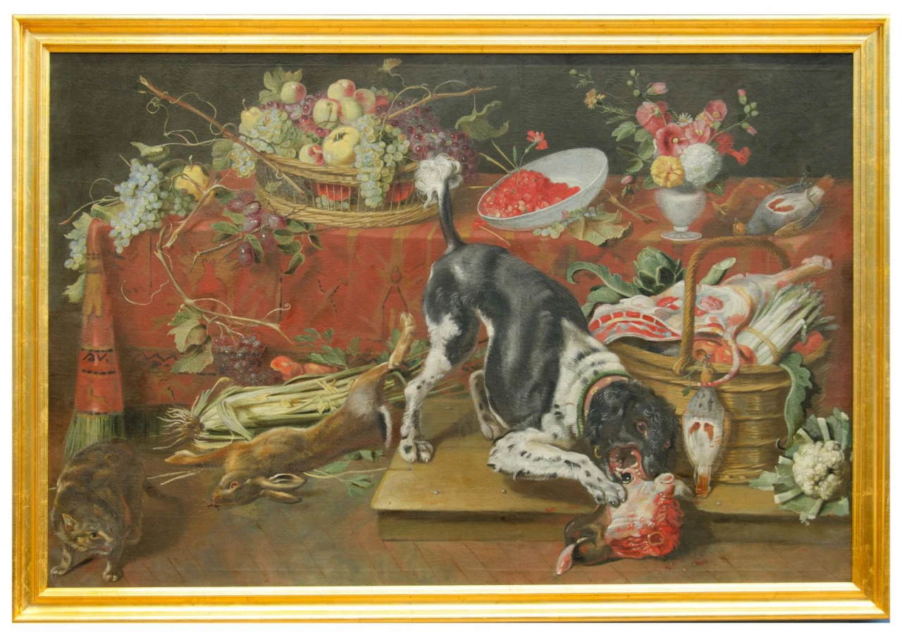 Chien et chat dans une cuisine